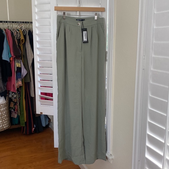 Nasty Gal High Waisted Tailored Wide Leg Pants NWT - Picture 5 of 5